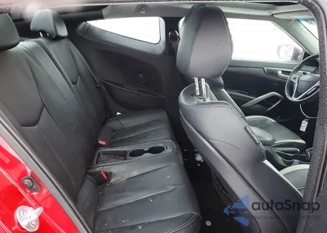 2013 Hyundai Veloster Turbo z USA, uszkodzony, nr VIN KMHTC6AE4DU162158